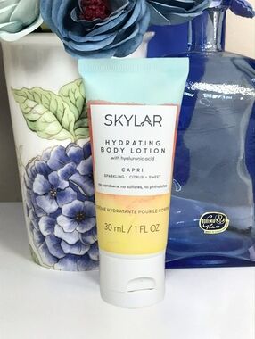 SKYLAR Hydrating Body Lotion Travel Size in Capri Sweet Sparkling 30 ml *NEW!